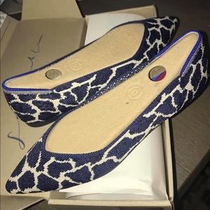 Rothy’s Indigo Giraffe points  BNIB Size 6.5